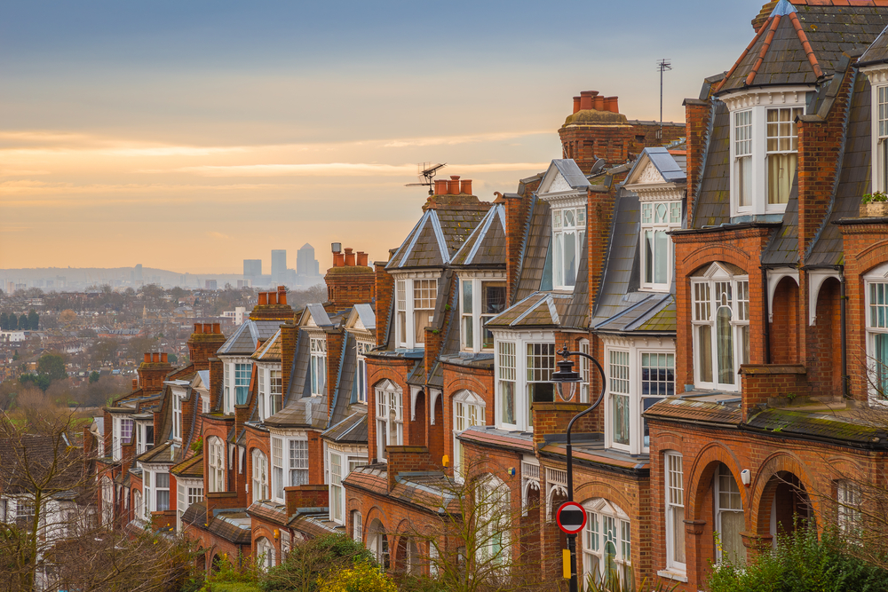 Rightmove Records ‘Busiest Ever’ Day As Housing Market Shows Signs Of Recovery.